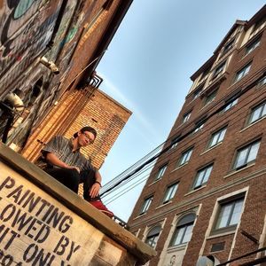 Meet your Posher, Daemian